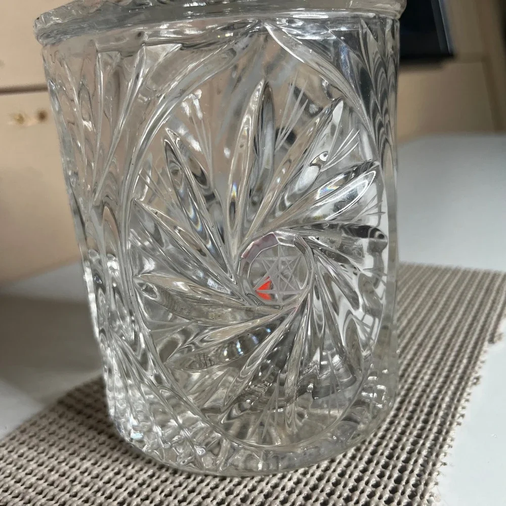 Vintage Clear Cut Crystal Pinwheel Star Glass Biscuit Jar Candy Dish with Lid